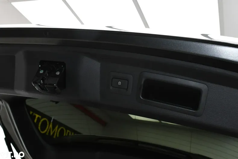 Mazda CX-60 din 2023 cu 11.077 km - oferta MAZ135130 - foto 28