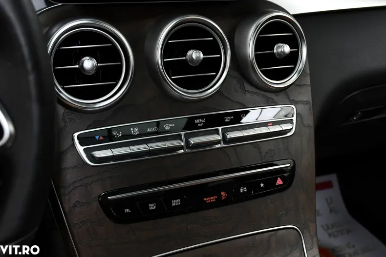 Mercedes-Benz GLC din 2020 cu 97.932 km - oferta MER135131 - foto 29