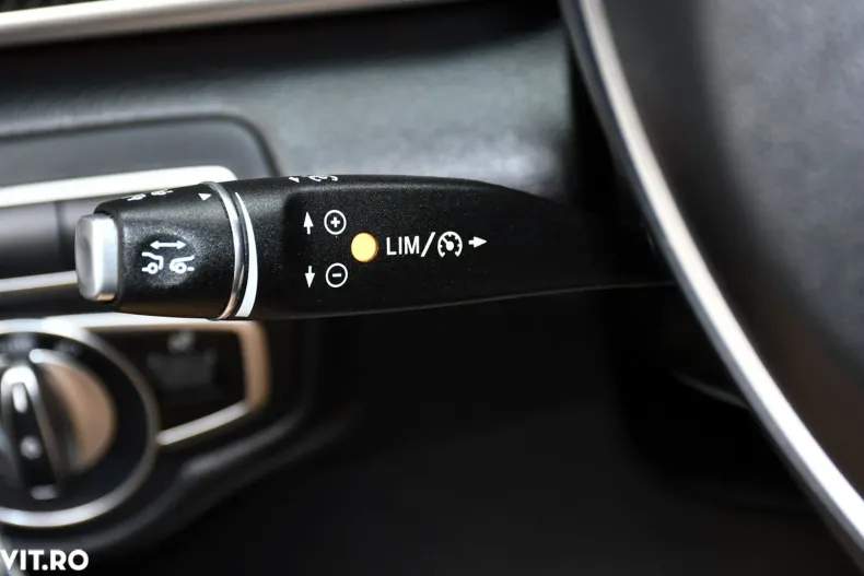 Mercedes-Benz V din 2021 cu 164.735 km - oferta MER135136 - foto 13