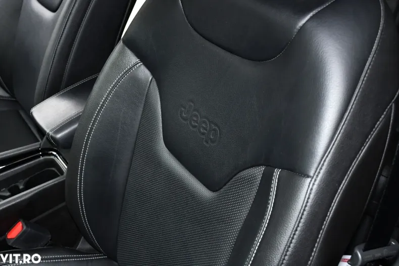 Jeep Compass din 2021 cu 78.011 km - oferta JEE135142 - foto 13