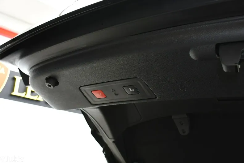 Peugeot 508 din 2019 cu 131.850 km - oferta PEU135151 - foto 23