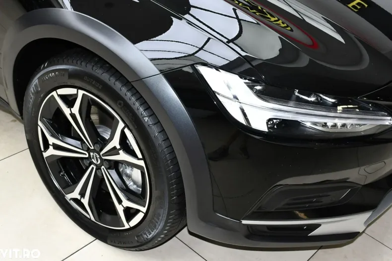 Volvo V90 din 2021 cu 149.527 km - oferta VOL135152 - foto 20