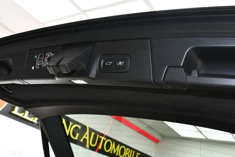 Volvo V90 din 2021 cu 149.527 km - oferta VOL135152 - foto 24