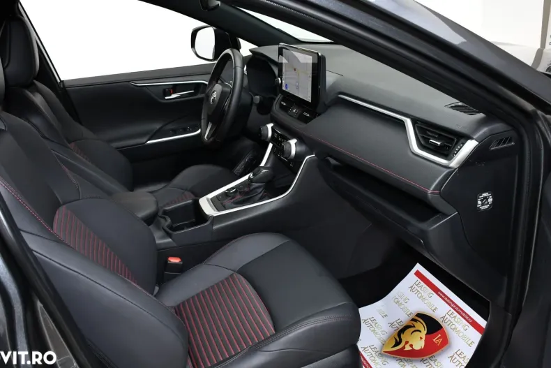 Toyota RAV4 din 2023 cu 44.881 km - oferta TOY135153 - foto 8