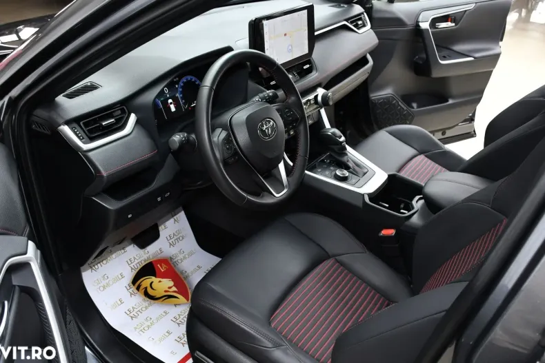 Toyota RAV4 din 2023 cu 44.881 km - oferta TOY135153 - foto 11