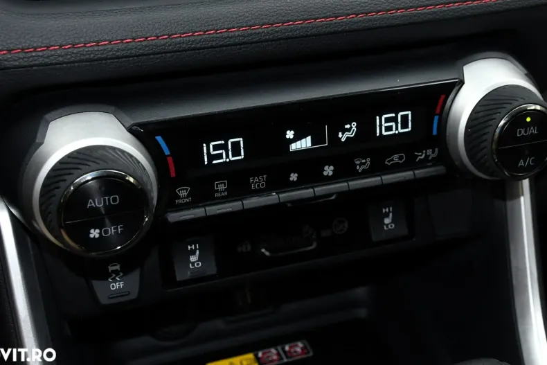 Toyota RAV4 din 2023 cu 44.881 km - oferta TOY135153 - foto 19