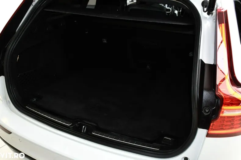 Volvo V60 din 2021 cu 112.743 km - oferta VOL135155 - foto 27