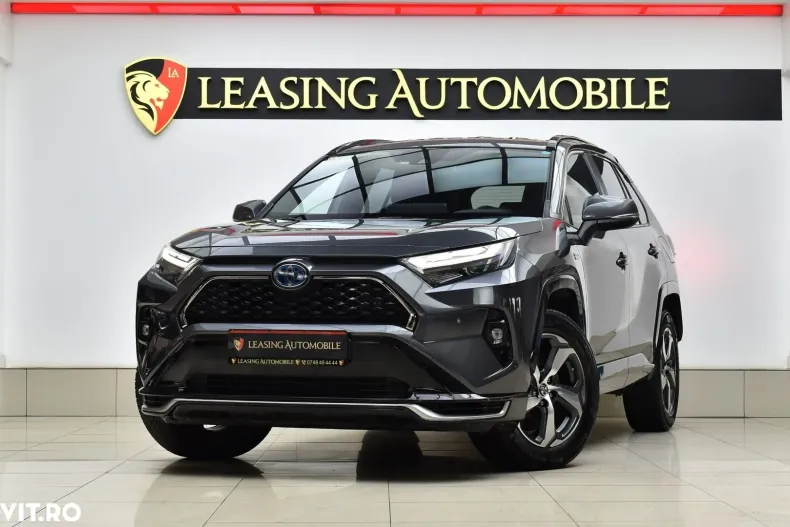 Toyota RAV4 din 2023 cu 43.882 km - oferta TOY135158 - foto 1