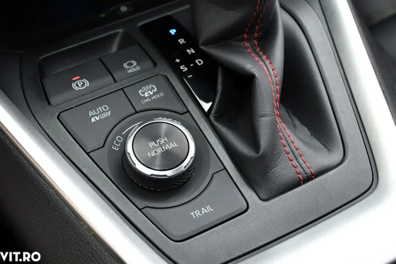 Toyota RAV4 din 2023 cu 43.882 km - oferta TOY135158 - foto 20