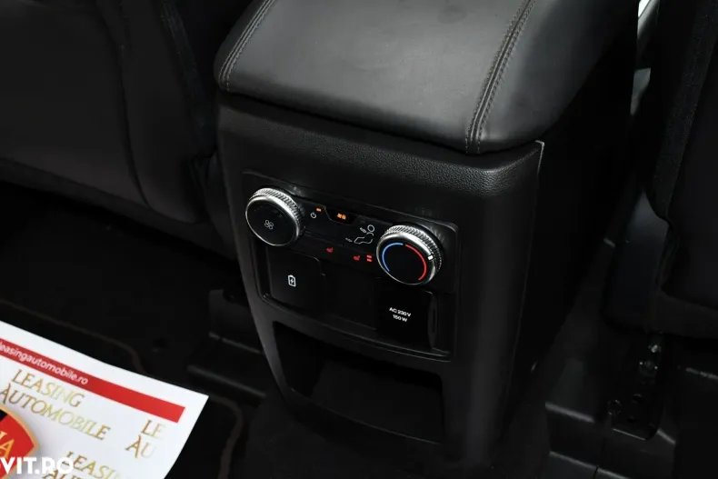 Ford Explorer din 2021 cu 93.414 km - oferta FOR135159 - foto 28