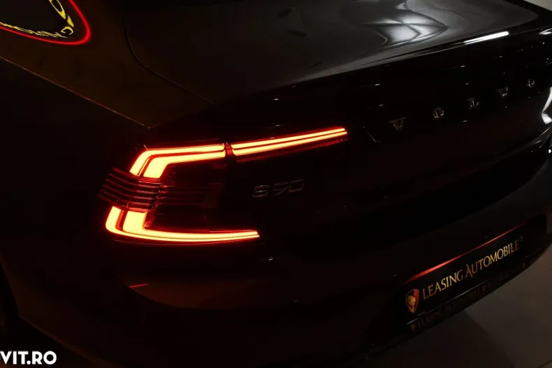 Volvo S90 din 2021 cu 42.954 km - oferta VOL135161 - foto 24