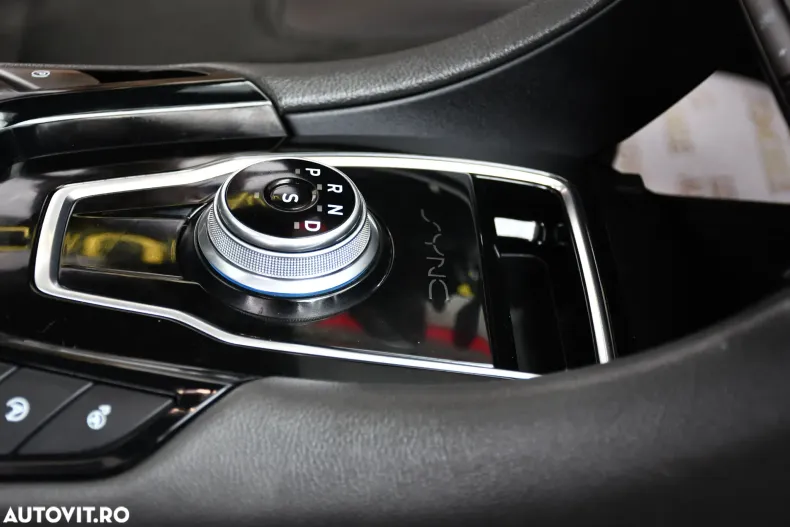 Ford Mondeo din 2020 cu 114.175 km - oferta FOR135163 - foto 23