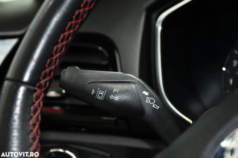 Ford Mondeo din 2020 cu 114.175 km - oferta FOR135163 - foto 25