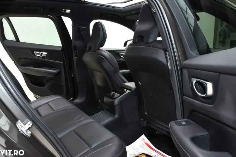 Volvo V60 din 2020 cu 102.361 km - oferta VOL135164 - foto 9