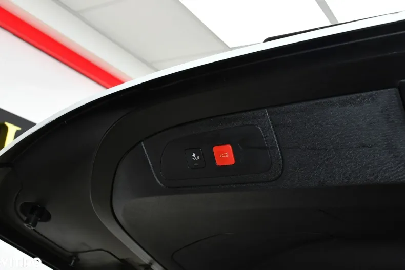 DS Automobiles DS 7 Crossback din 2020 cu 44.000 km - oferta DSA135172 - foto 28