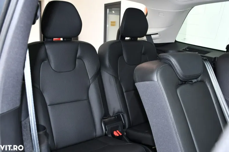 Volvo XC90 din 2021 cu 130.811 km - oferta VOL135175 - foto 13