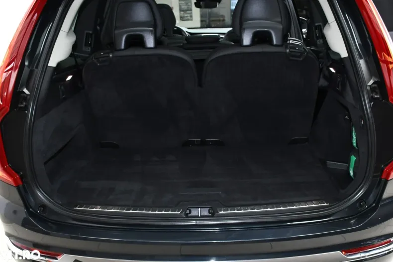 Volvo XC90 din 2021 cu 130.811 km - oferta VOL135175 - foto 14