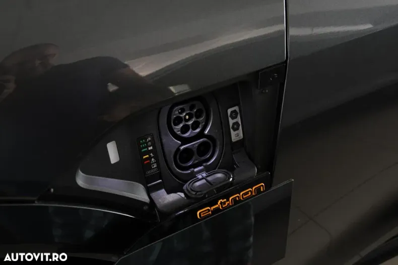Audi e-tron din 2021 cu 8.200 km - oferta AUD135184 - foto 21