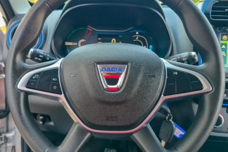 Dacia Spring din 2021 cu 2.540 km - oferta DAC135186 - foto 6