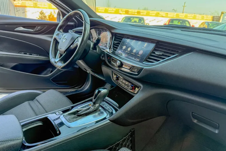 Opel Insignia din 2021 cu 138.500 km - oferta OPE135187 - foto 7