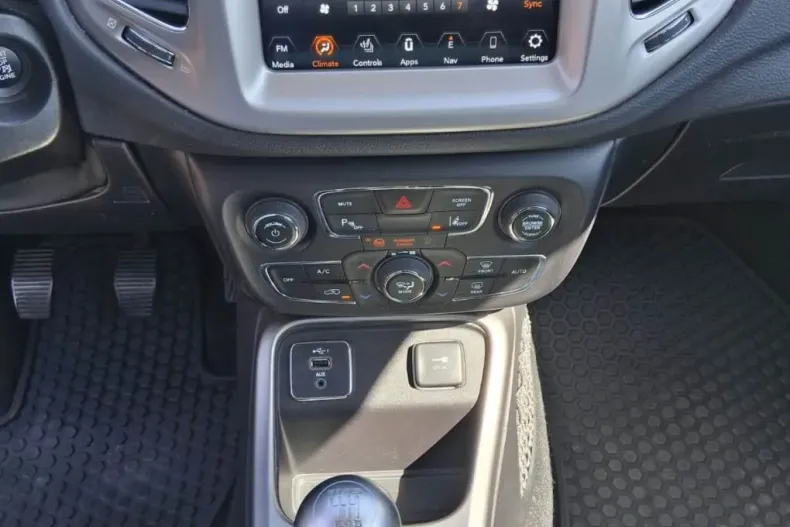 Jeep Compass din 2019 cu 80.000 km - oferta JEE135189 - foto 12