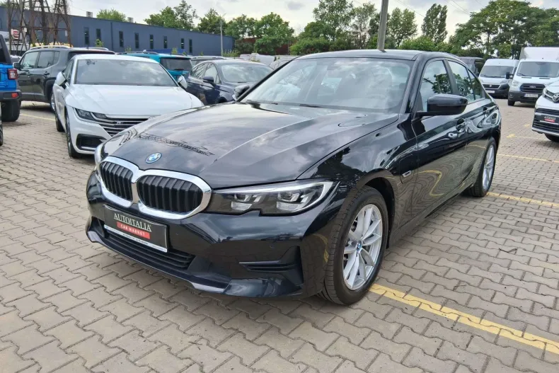 BMW Seria 3 din 2022 cu 85.044 km - oferta BMW135191 - foto 1