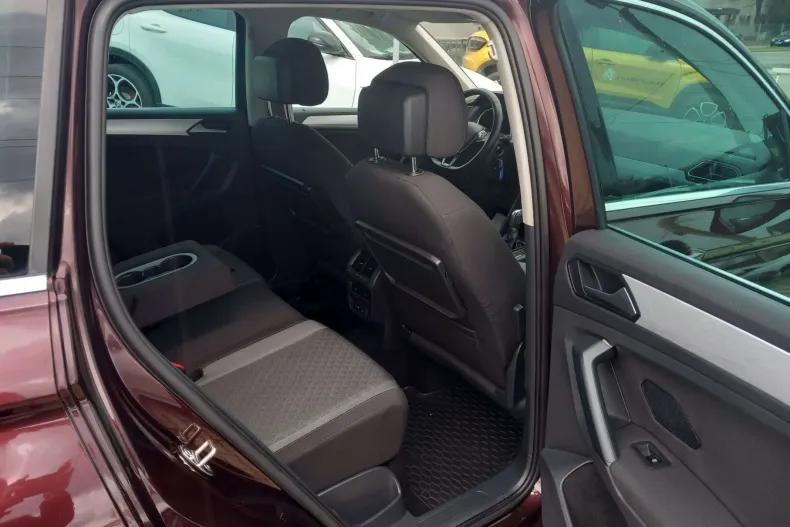 Volkswagen Tiguan din 2019 cu 57.280 km - oferta VOL135192 - foto 7