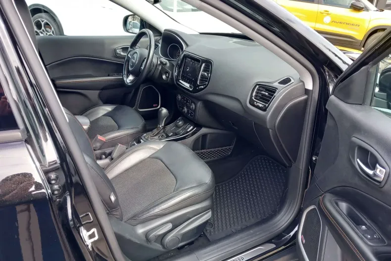 Jeep Compass din 2019 cu 78.887 km - oferta JEE135193 - foto 10