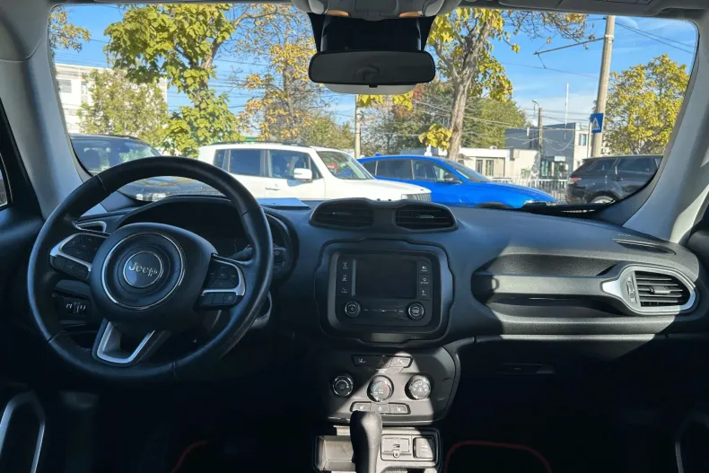 Jeep Renegade din 2019 cu 45.768 km - oferta JEE135201 - foto 9