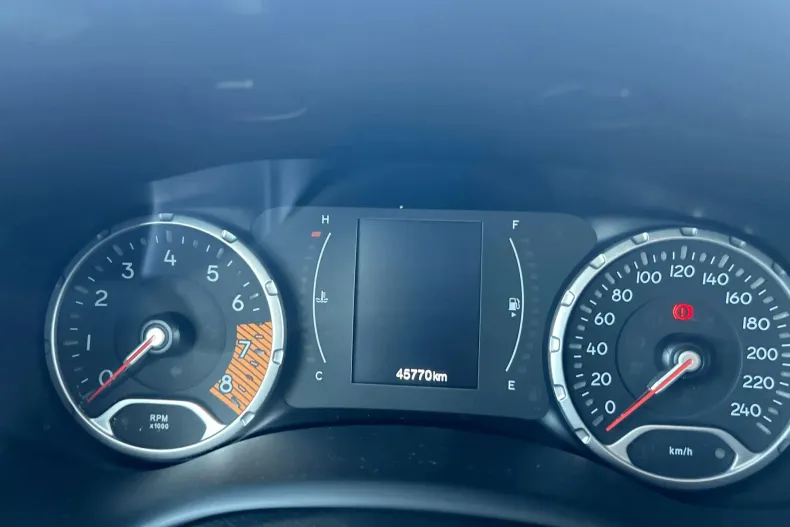 Jeep Renegade din 2019 cu 45.768 km - oferta JEE135201 - foto 11