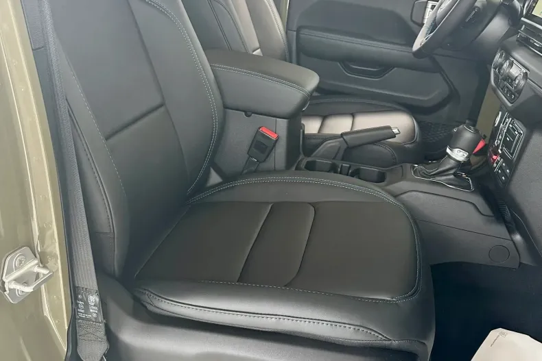 Jeep Wrangler din 2025 cu 1 km - oferta JEE135205 - foto 16