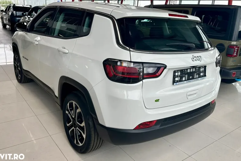 Jeep Compass din 2024 cu 1 km - oferta JEE135206 - foto 3