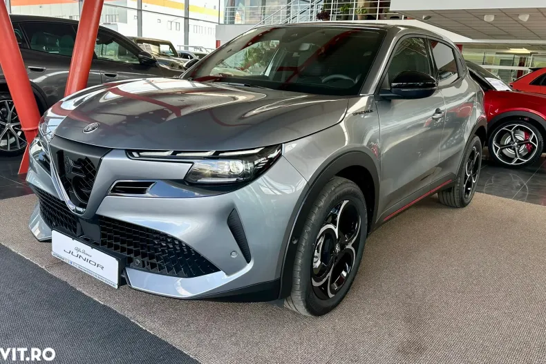 Alfa Romeo Junior din 2025 cu 1 km - oferta ALF135207 - foto 2