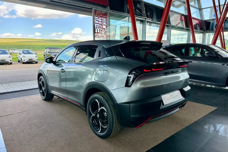 Alfa Romeo Junior din 2025 cu 1 km - oferta ALF135207 - foto 7