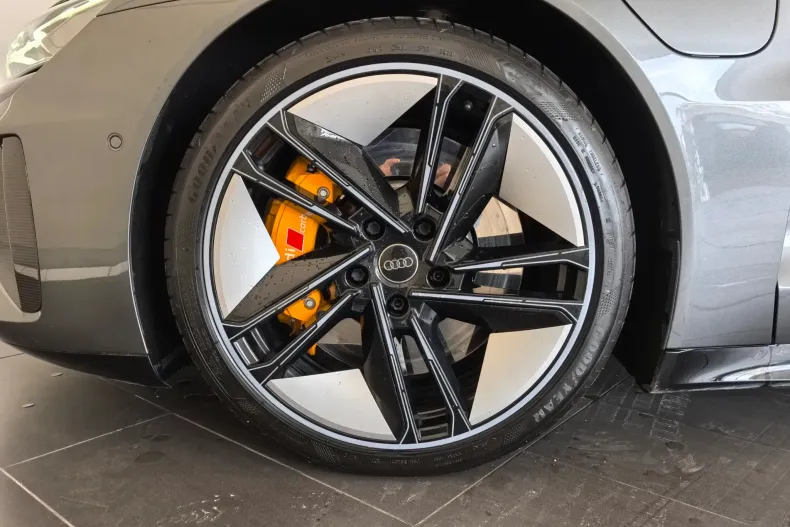 Audi e-tron GT din 2022 cu 66.000 km - oferta AUD135210 - foto 5