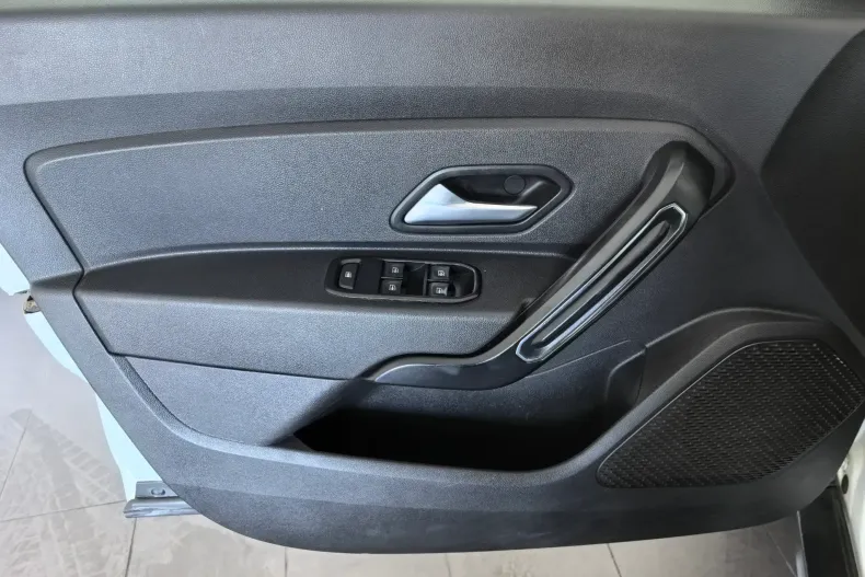 Dacia Duster din 2020 cu 121.336 km - oferta DAC135213 - foto 9