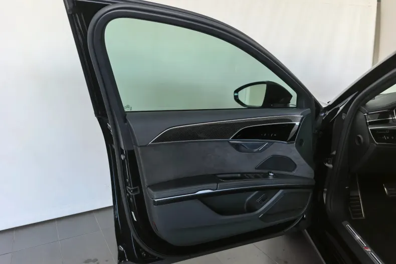 Audi S8 din 2020 cu 36.200 km - oferta AUD135216 - foto 9