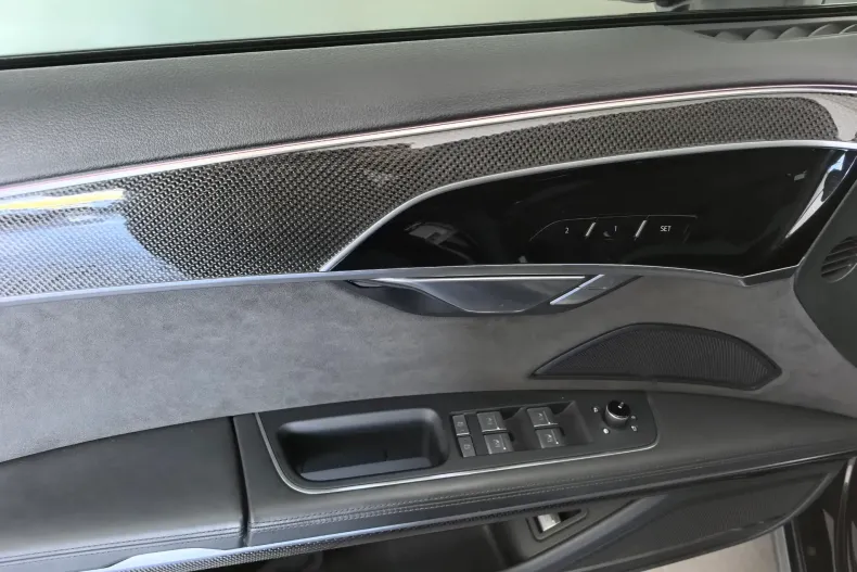 Audi S8 din 2020 cu 36.200 km - oferta AUD135216 - foto 10