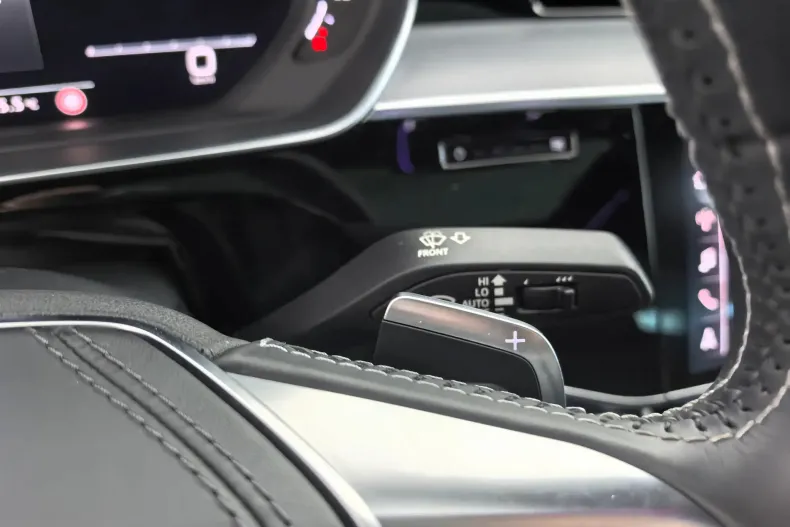 Audi S8 din 2020 cu 36.200 km - oferta AUD135216 - foto 19