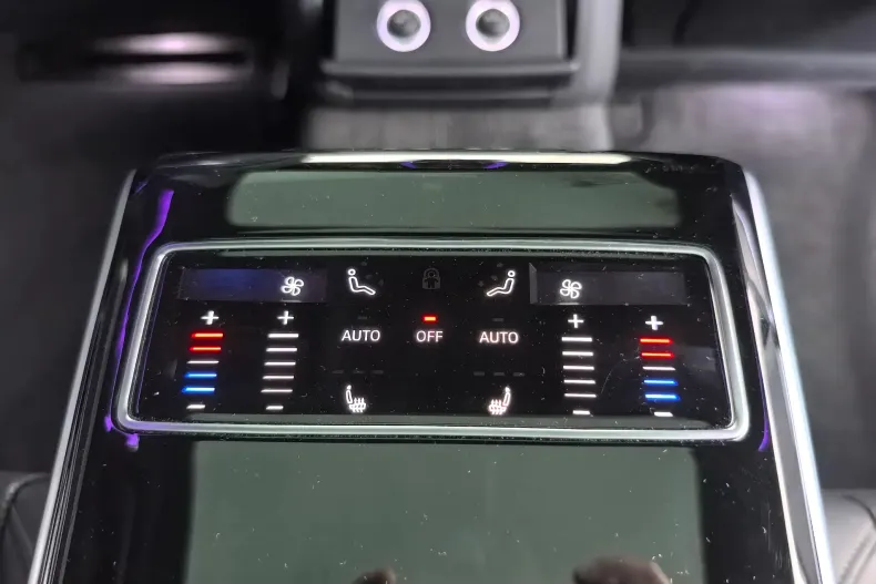 Audi S8 din 2020 cu 36.200 km - oferta AUD135216 - foto 33