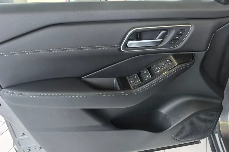 Nissan X-Trail din 2025 cu 1 km - oferta NIS135218 - foto 9