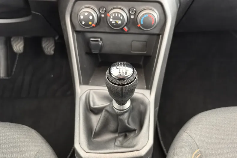 Dacia Sandero Stepway din 2024 cu 30.611 km - oferta DAC135224 - foto 12