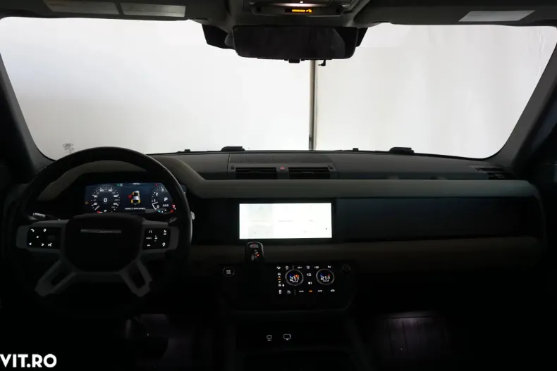 Land Rover Defender din 2021 cu 67.673 km - oferta LAN135229 - foto 13
