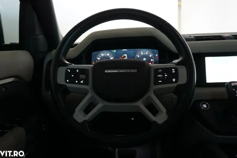 Land Rover Defender din 2021 cu 67.673 km - oferta LAN135229 - foto 14
