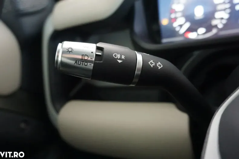 Land Rover Defender din 2021 cu 67.673 km - oferta LAN135229 - foto 18