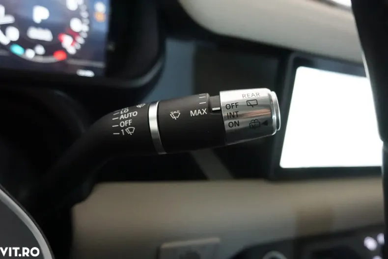 Land Rover Defender din 2021 cu 67.673 km - oferta LAN135229 - foto 19