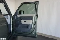 Land Rover Defender din 2021 cu 67.673 km - oferta LAN135229 - foto 28