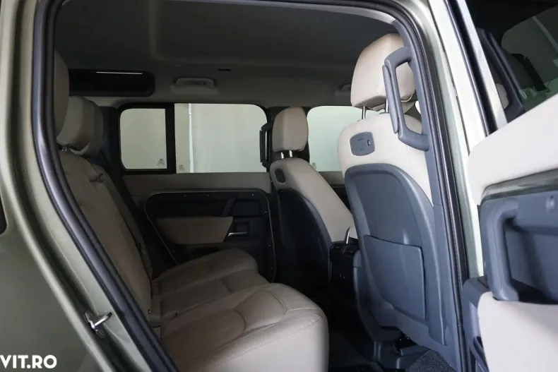 Land Rover Defender din 2021 cu 67.673 km - oferta LAN135229 - foto 32