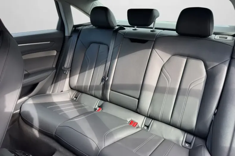 Audi A6 din 2025 cu 5 km - oferta AUD135256 - foto 11