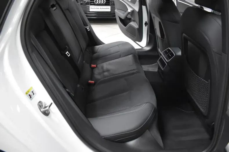 Audi A6 din 2023 cu 64.251 km - oferta AUD135257 - foto 9